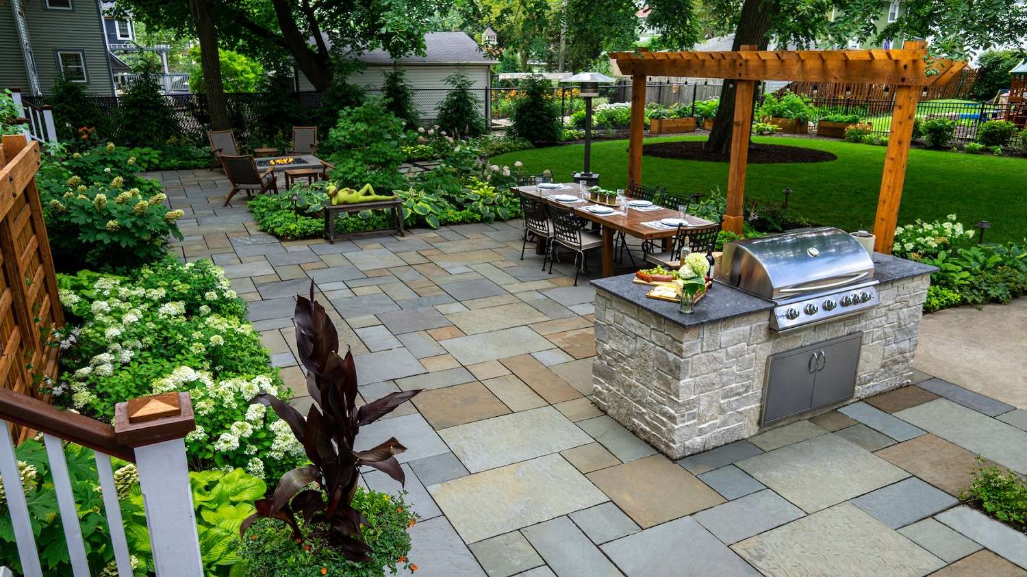 The Pros and Cons of Bluestone When Searching for Landscape